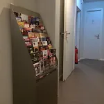 Apartment&rooms Near Brandenburg Gate Daire Berlin