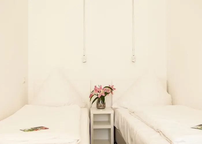 Apartment&rooms Near Brandenburg Gate Berlim