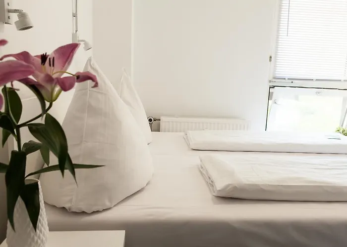 Apartment&rooms Near Brandenburg Gate