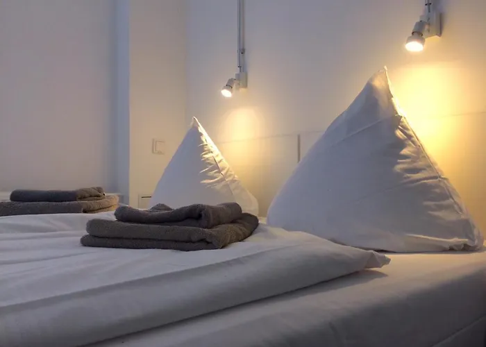 Apartment&rooms Near Brandenburg Gate Berlin