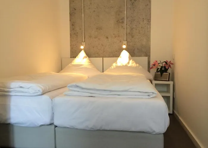 Apartment&rooms Near Brandenburg Gate Apartman